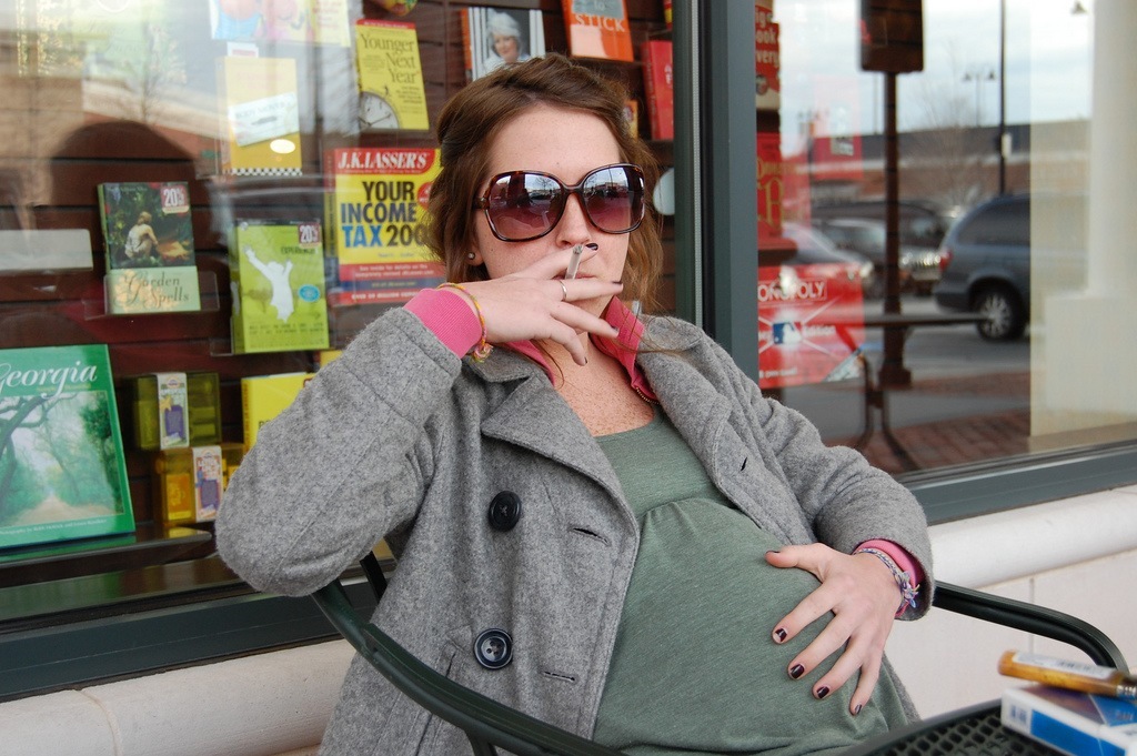Eine extreme Kampagne verdeutlicht, wie gefährlich Rauchen in der Schwangerschaft ist
